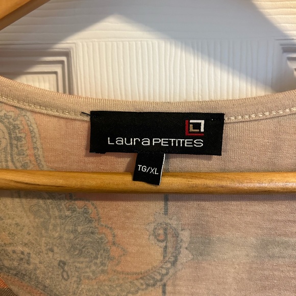 Very nice blouse EUC - Picture 3 of 3